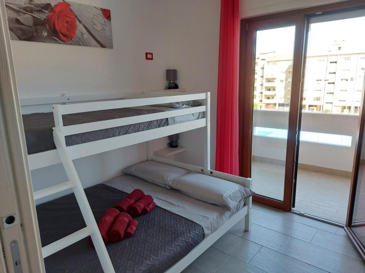 Shardana Apartamento Quartu SantʼElena Exterior foto